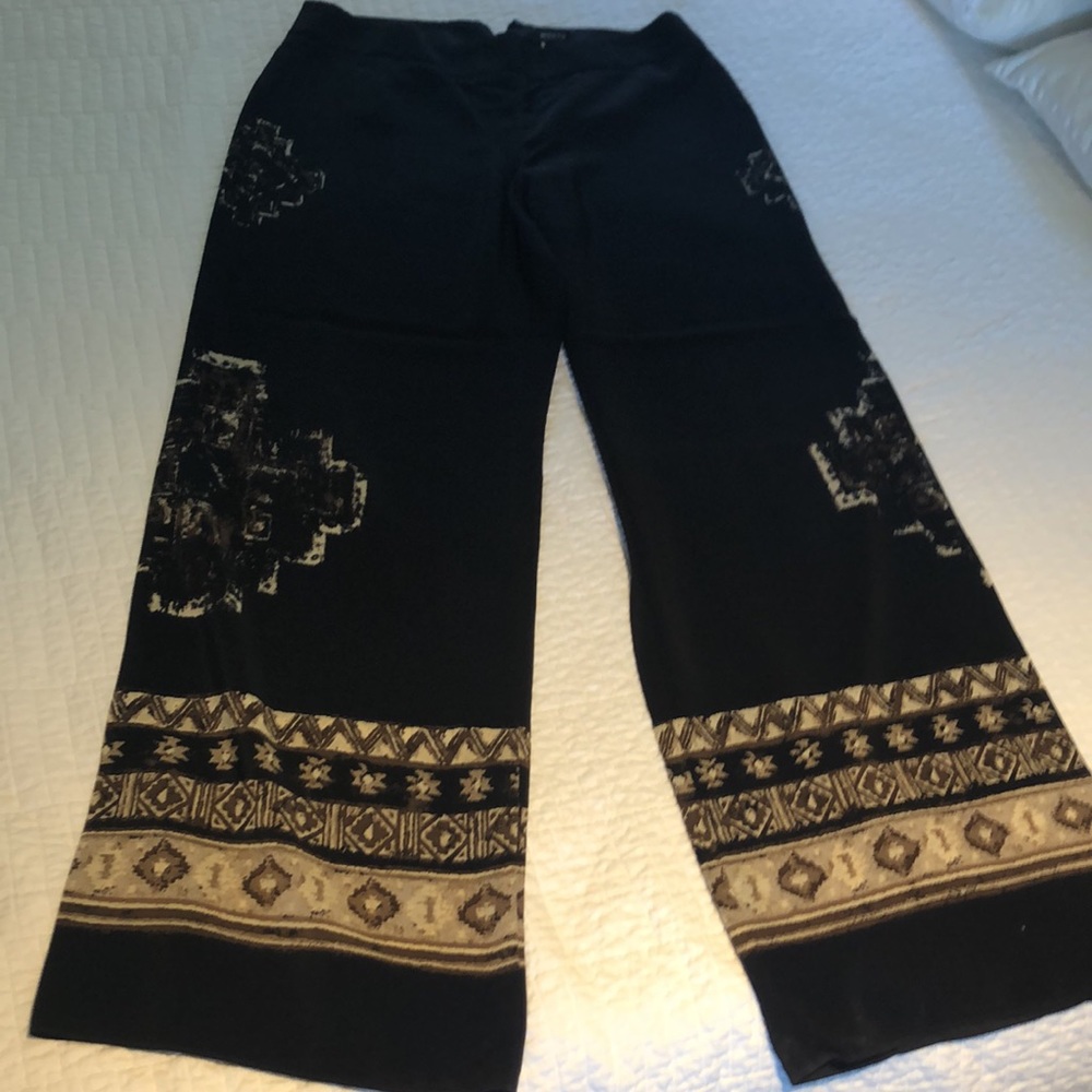 Size 6 Black/ Beige Silk Palazzo pant, Worth NY